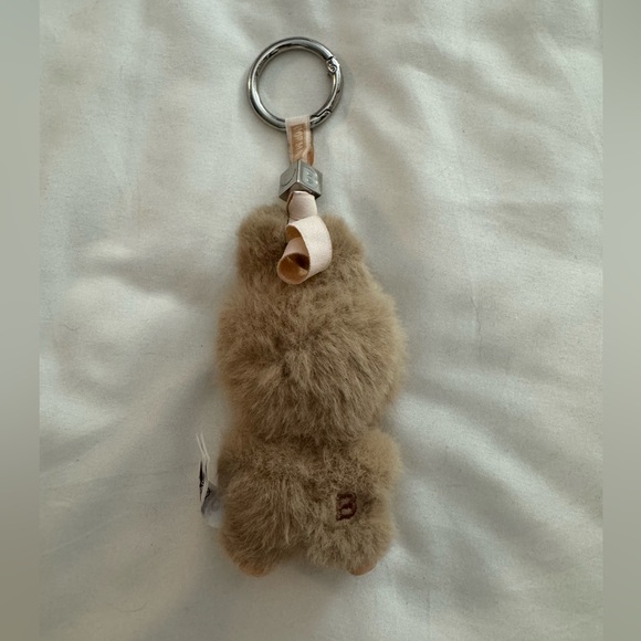 Labubu - Picture 2 of 2